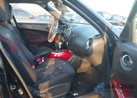 2013 Nissan Juke Sv z USA, uszkodzony, nr VIN JN8AF5MV0DT210077